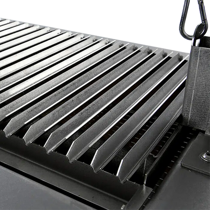 Bertha Asado Grill – Left Hand